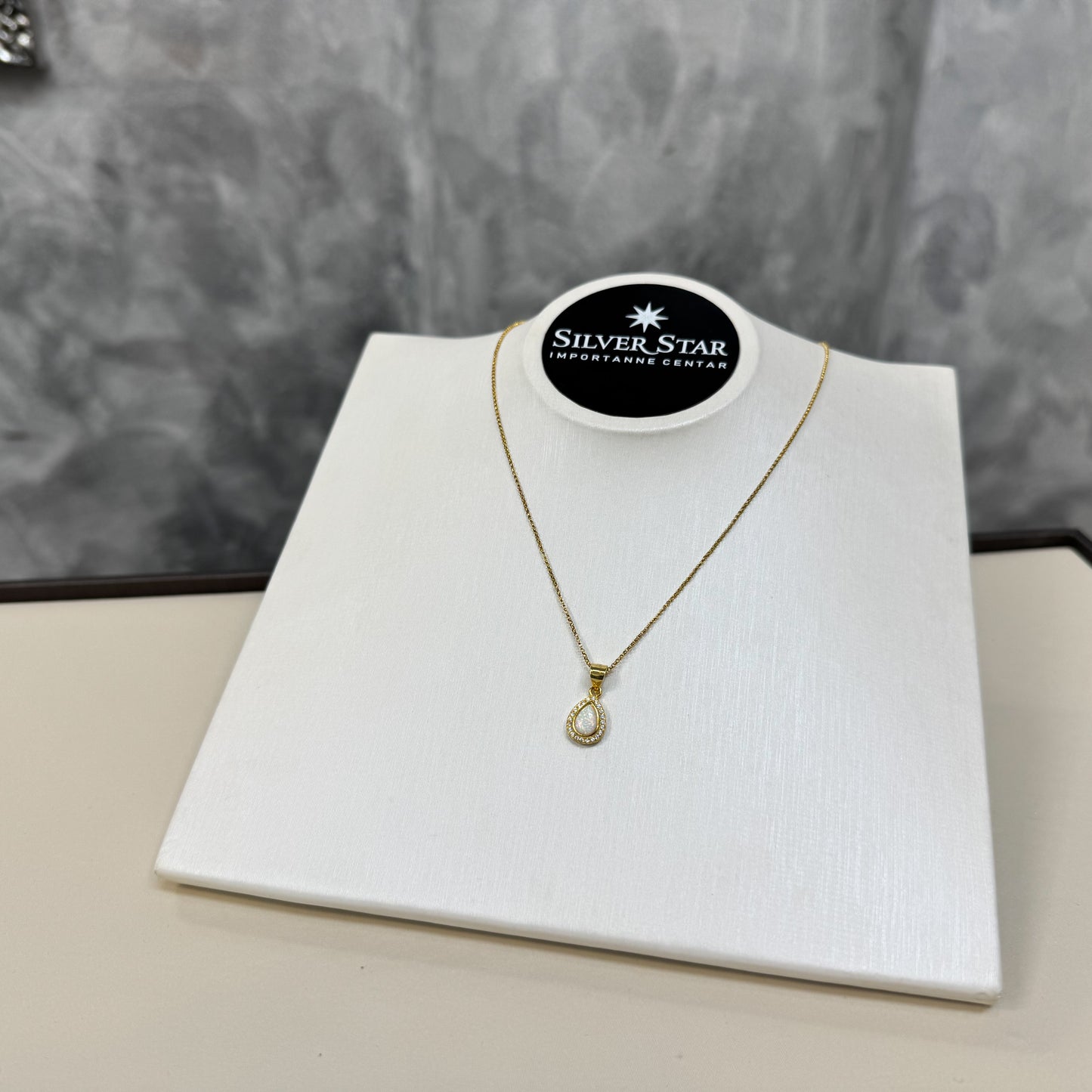 Srebrni lančić sa privjeskom bijeli opal - Silver Star