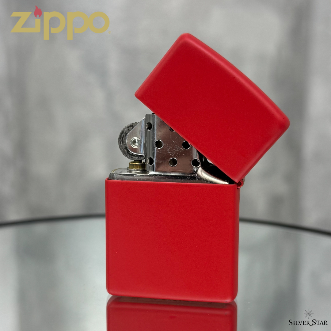 Zippo original upaljač mat crveni CROATIA