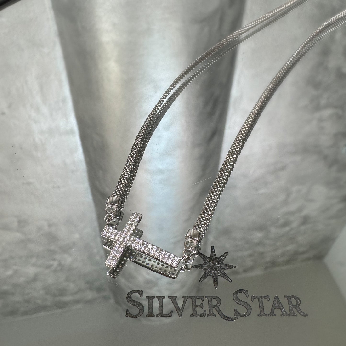 Srebrna ogrlica CALZA križ - Silver Star