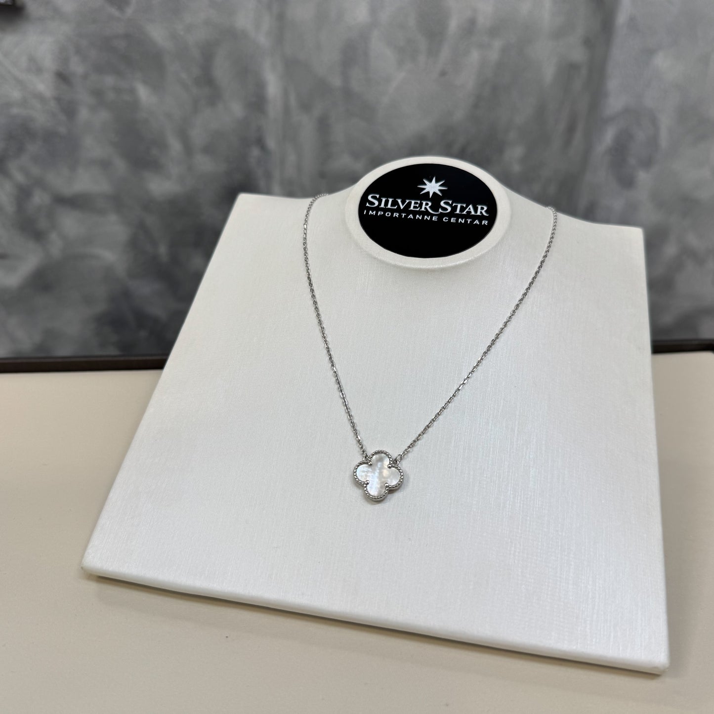 Srebrna ogrlica CLOVER - Silver Star