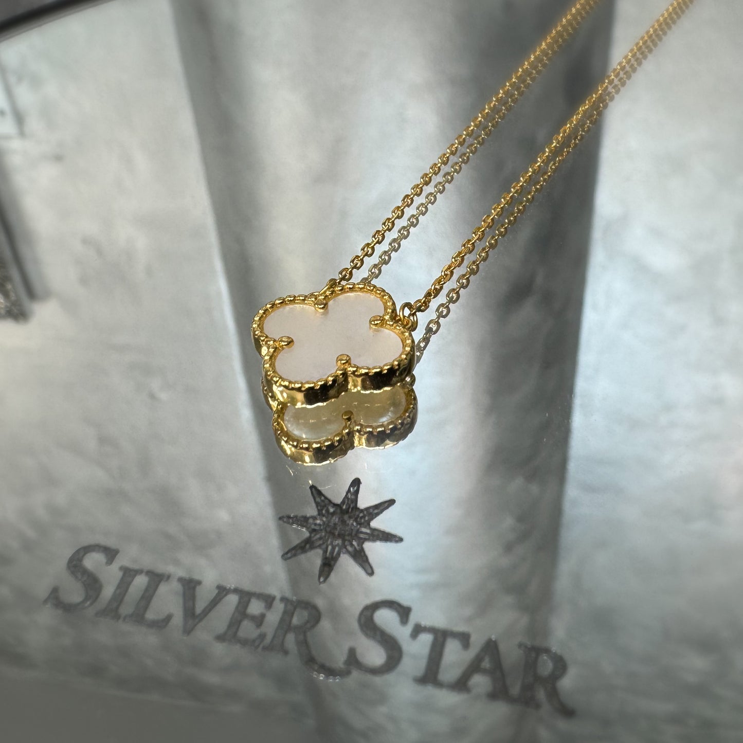 Srebrna ogrlica CLOVER sa pozlatom - Silver Star