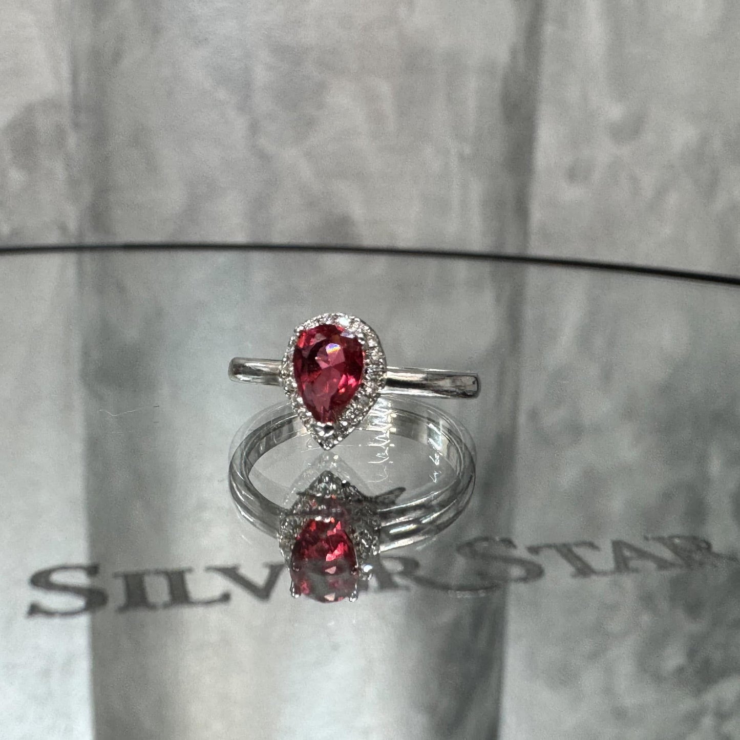 Srebrni prsten u obliku suze - Silver Star