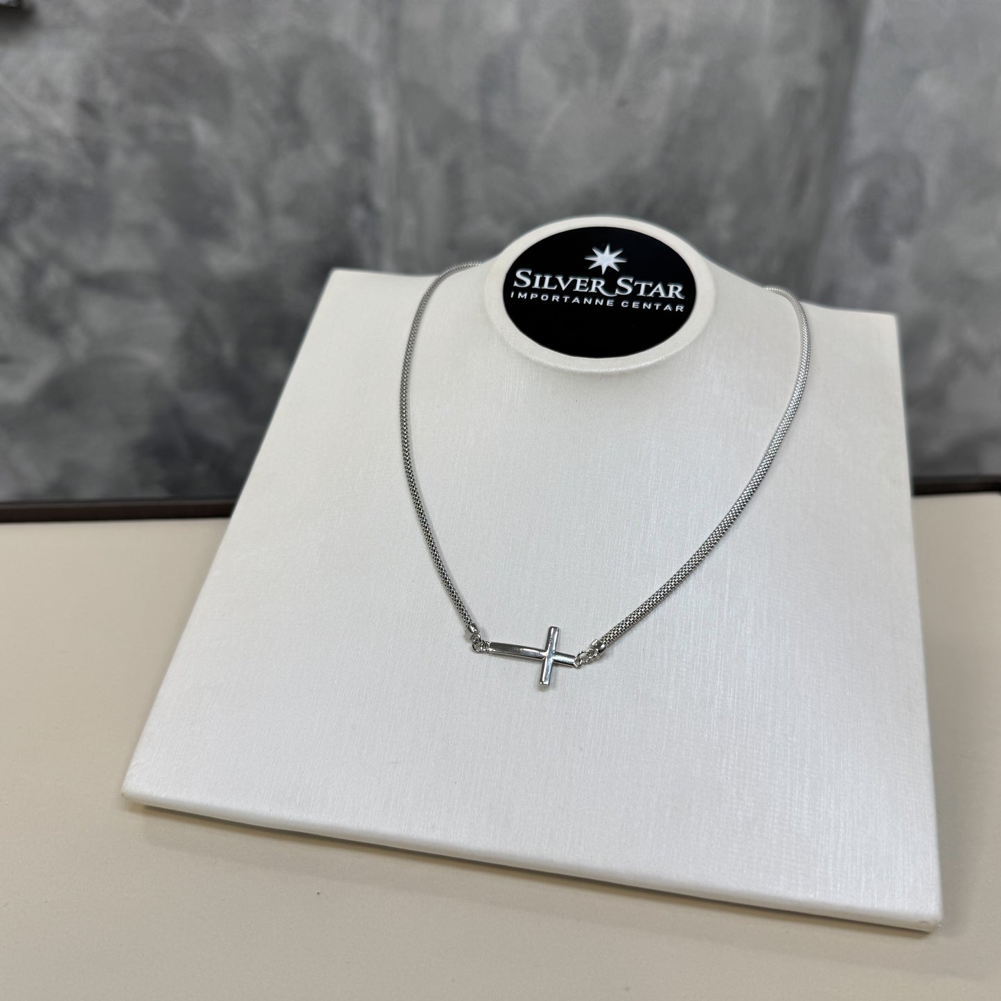 Srebrna ogrlica CALZA križ - Silver Star