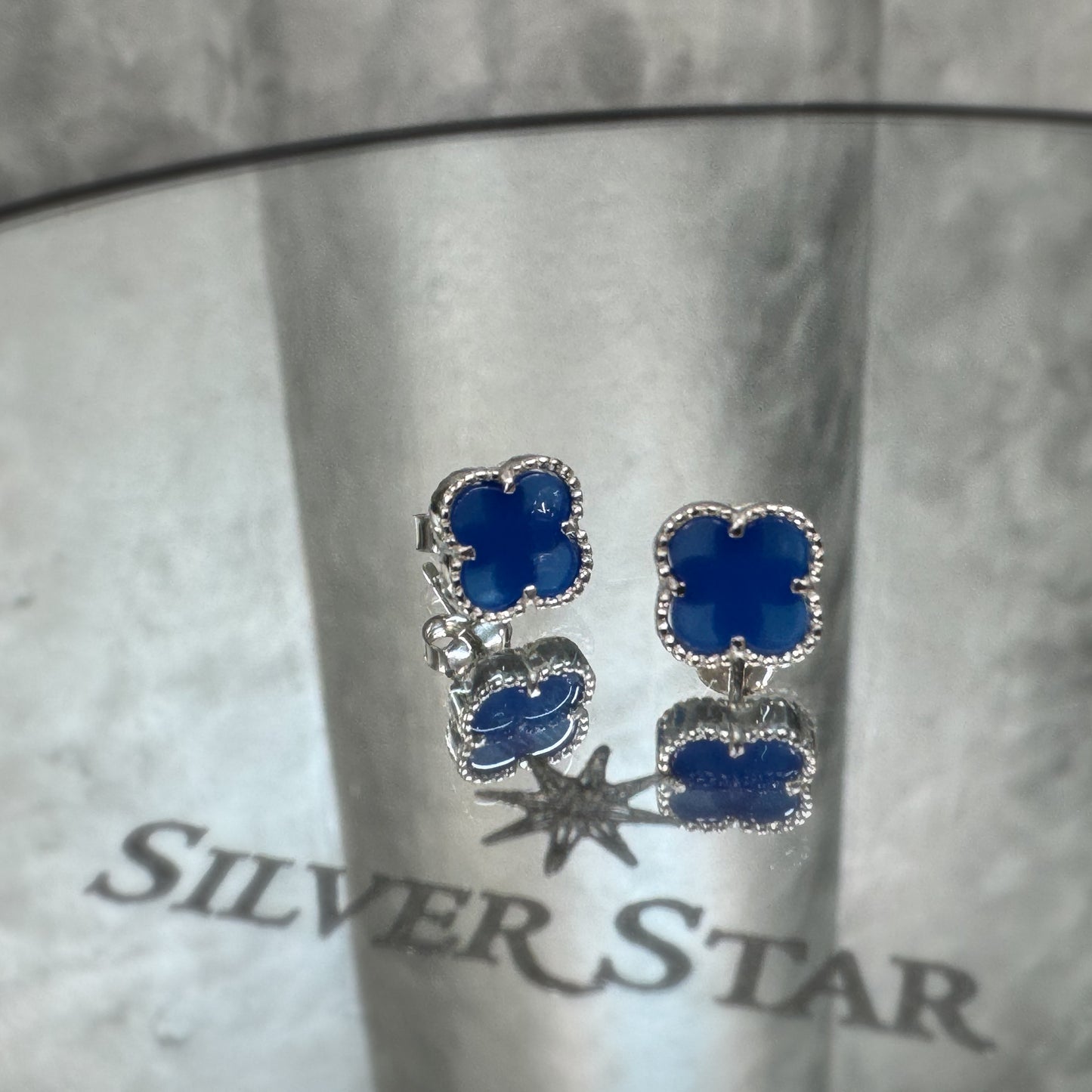 Srebrne naušnice CLOVER - Silver Star