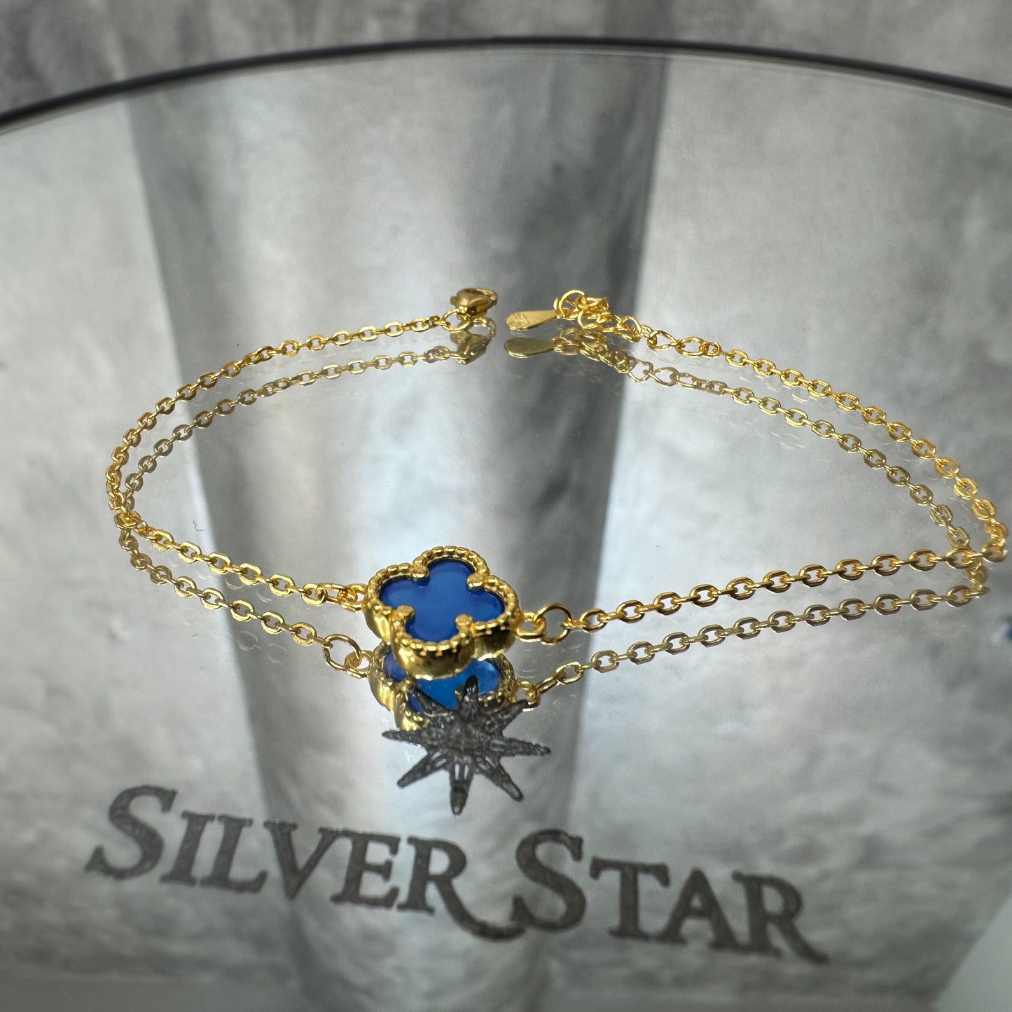 Srebrna narukvica CLOVER sa pozlatom - Silver Star