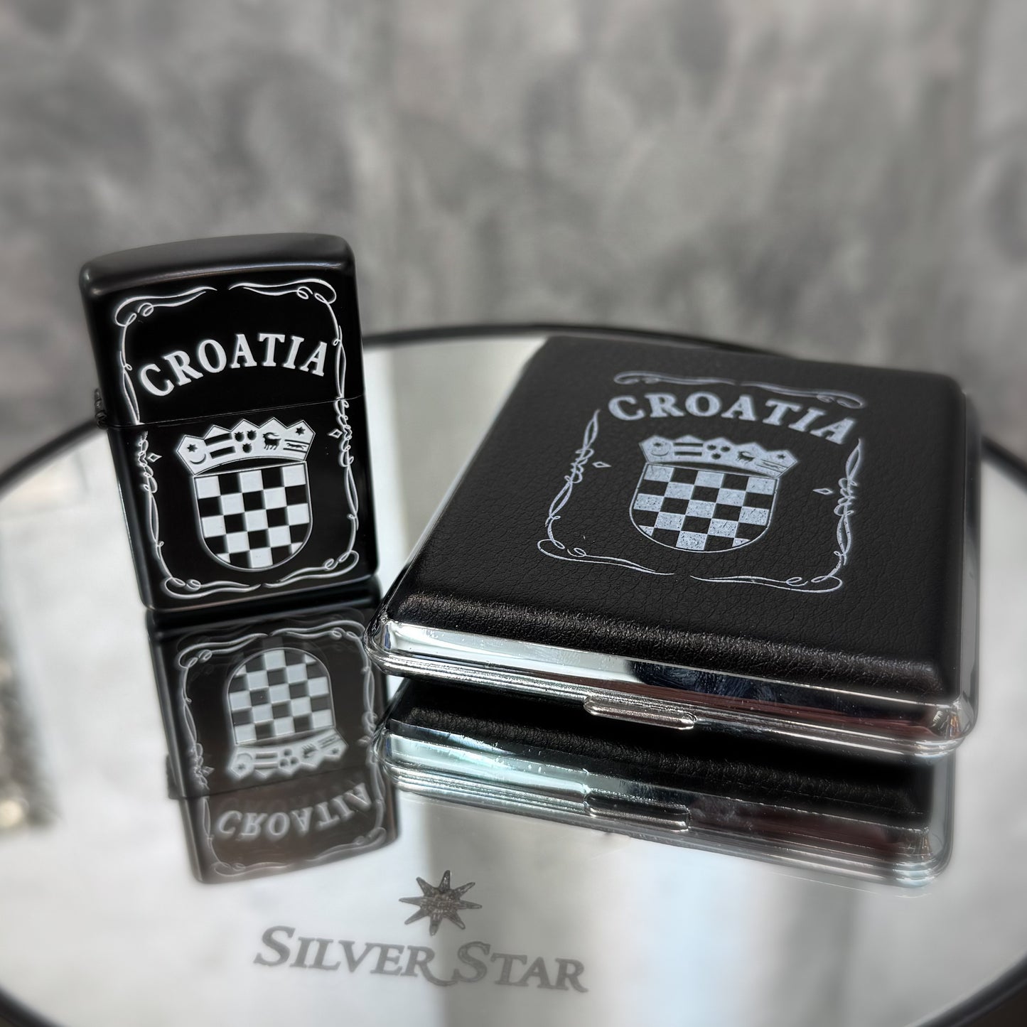 Pljoska Set CROATIA sa tabakerom, benzinskim upaljačem i čašicom - Silver Star