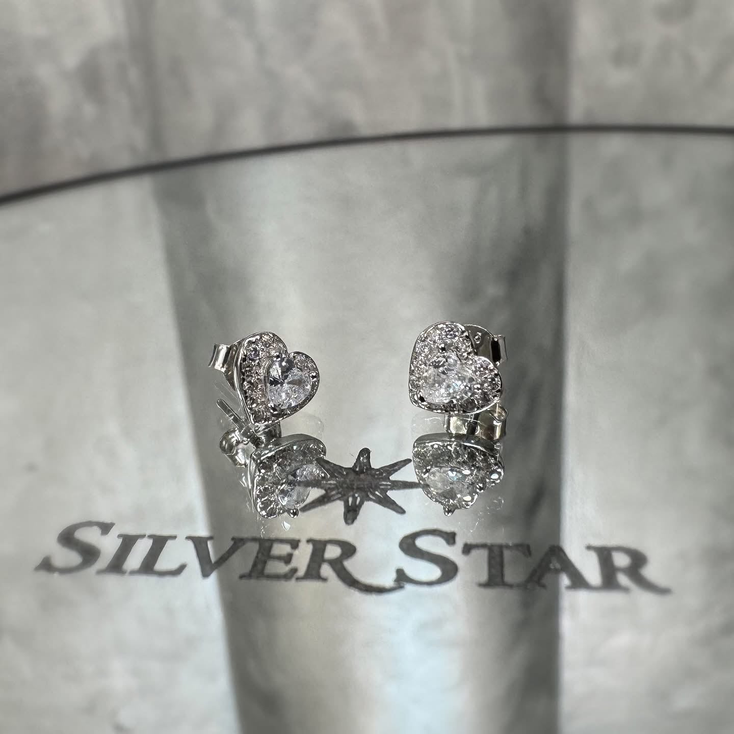 Srebrne naušnice u obliku srca - Silver Star