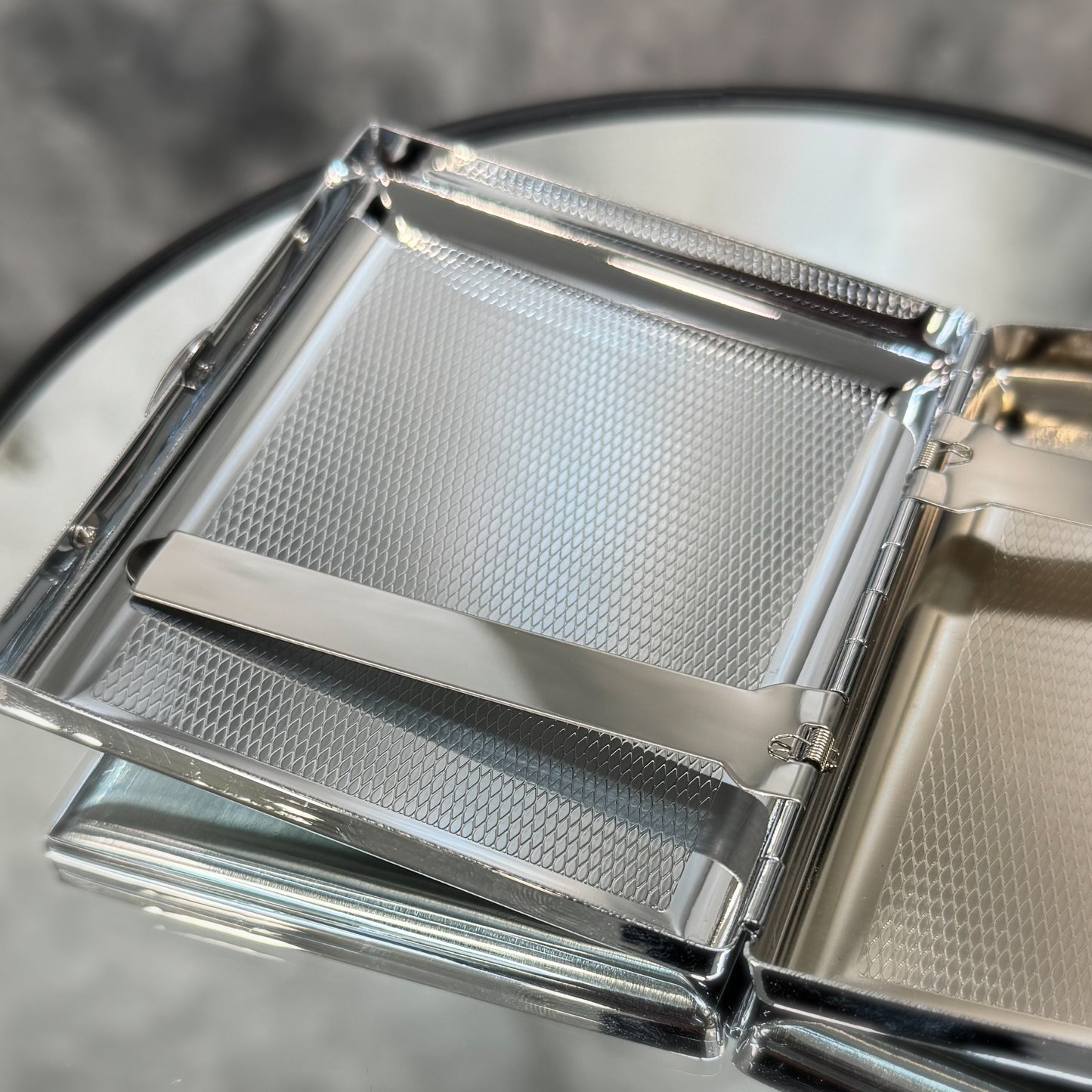 Tabakera s graviranjem po Vašoj želji