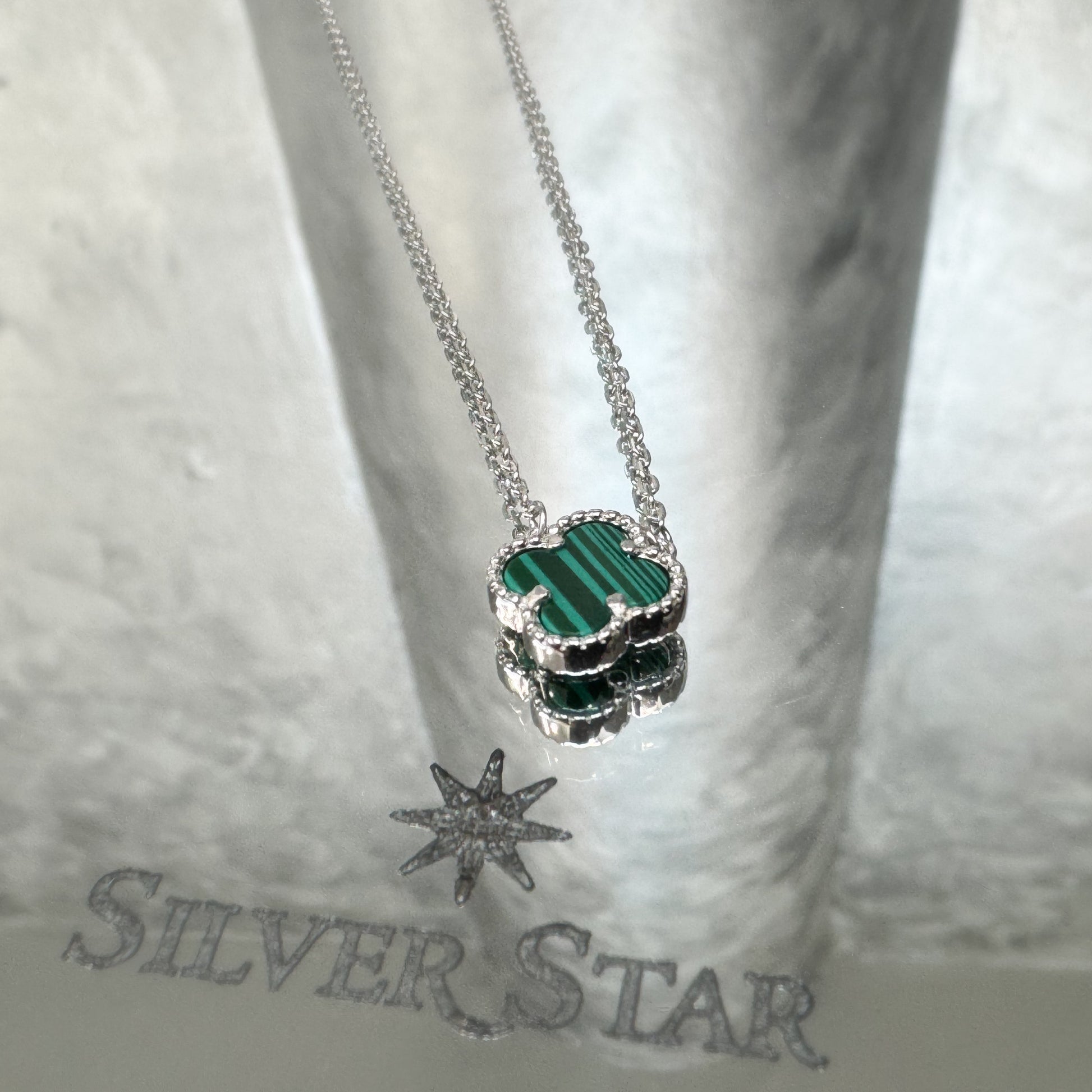 Srebrna ogrlica CLOVER - Silver Star