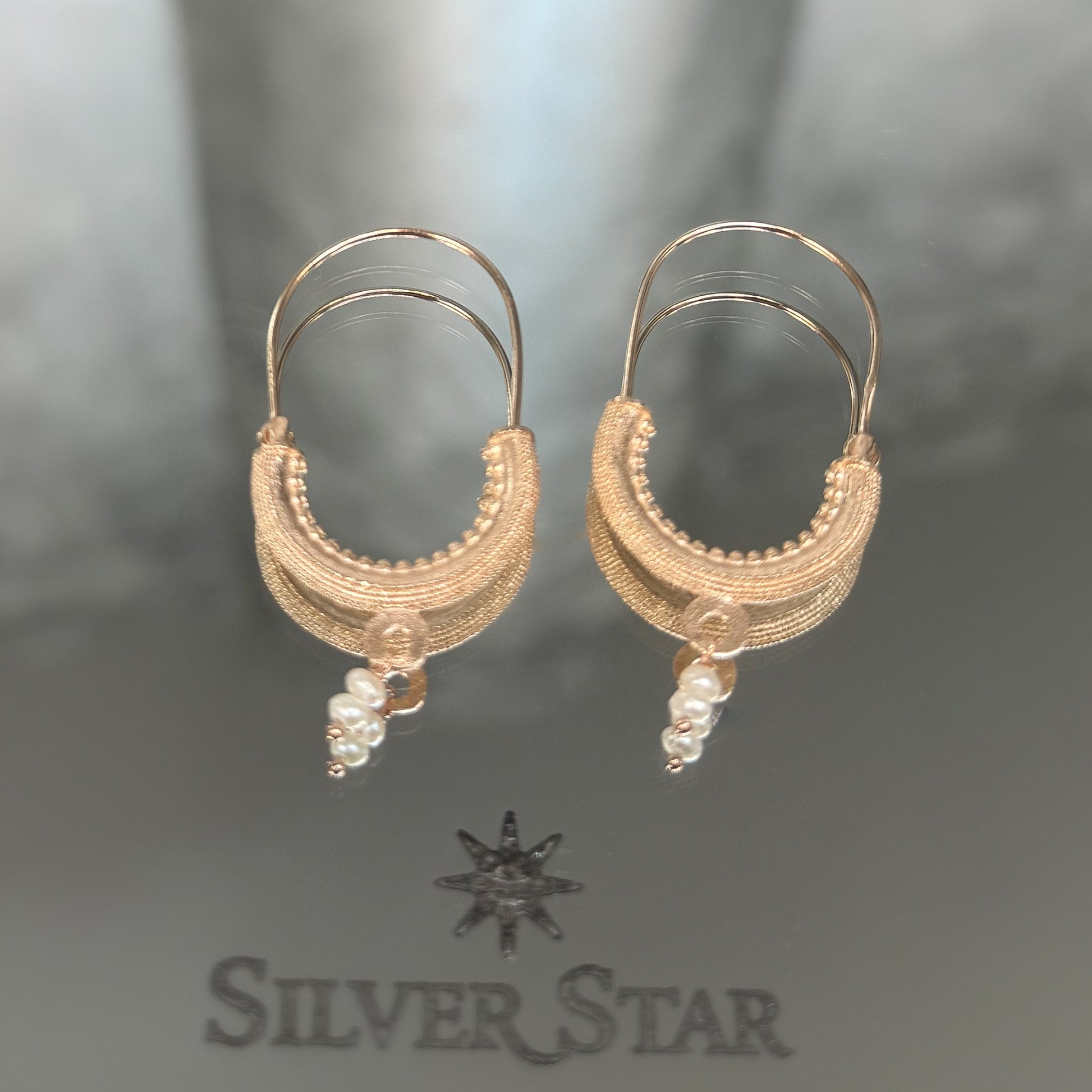 Srebrne konavoske naušnice sa rose gold pozlatom - Silver Star