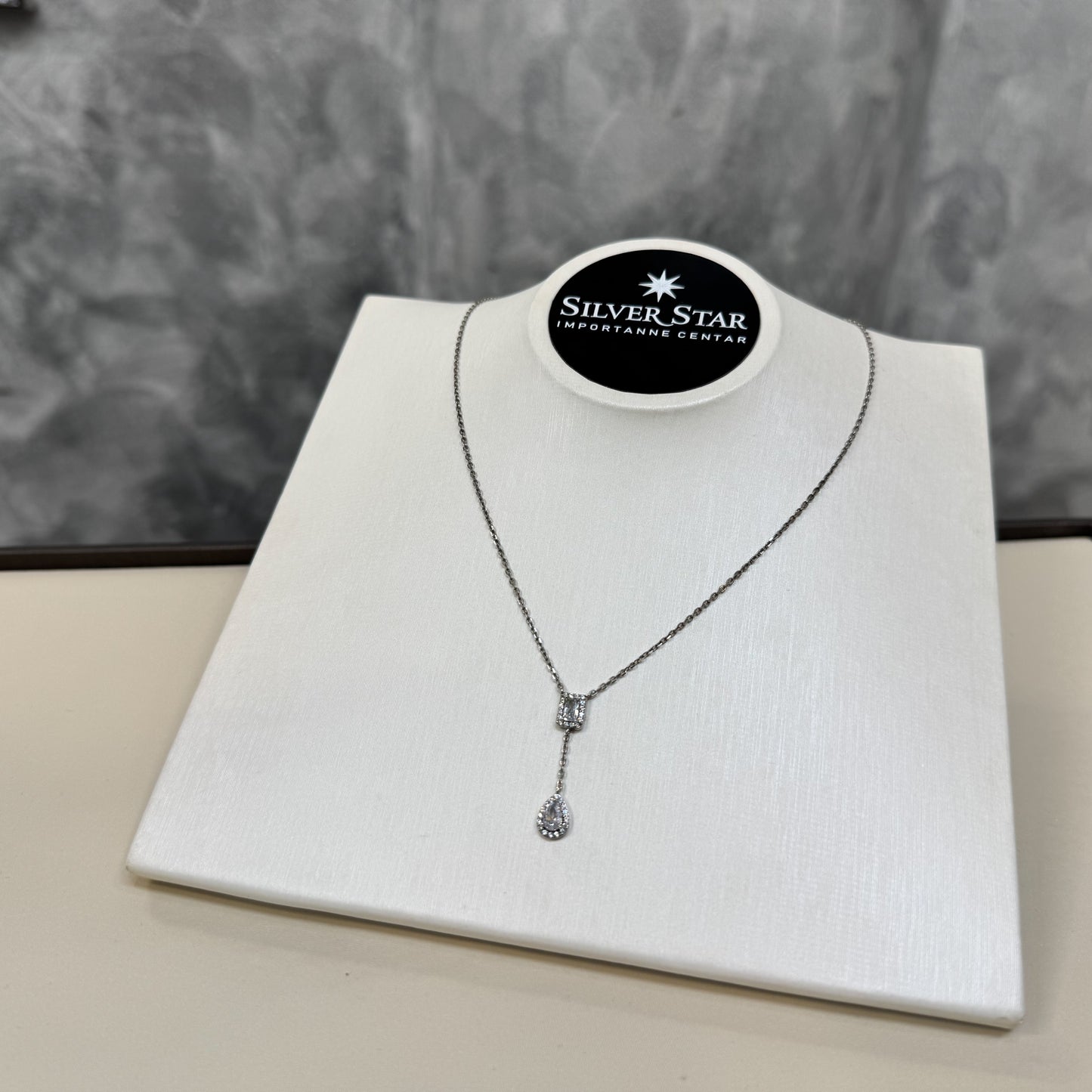 Srebrna elegantna ogrlica - Silver Star