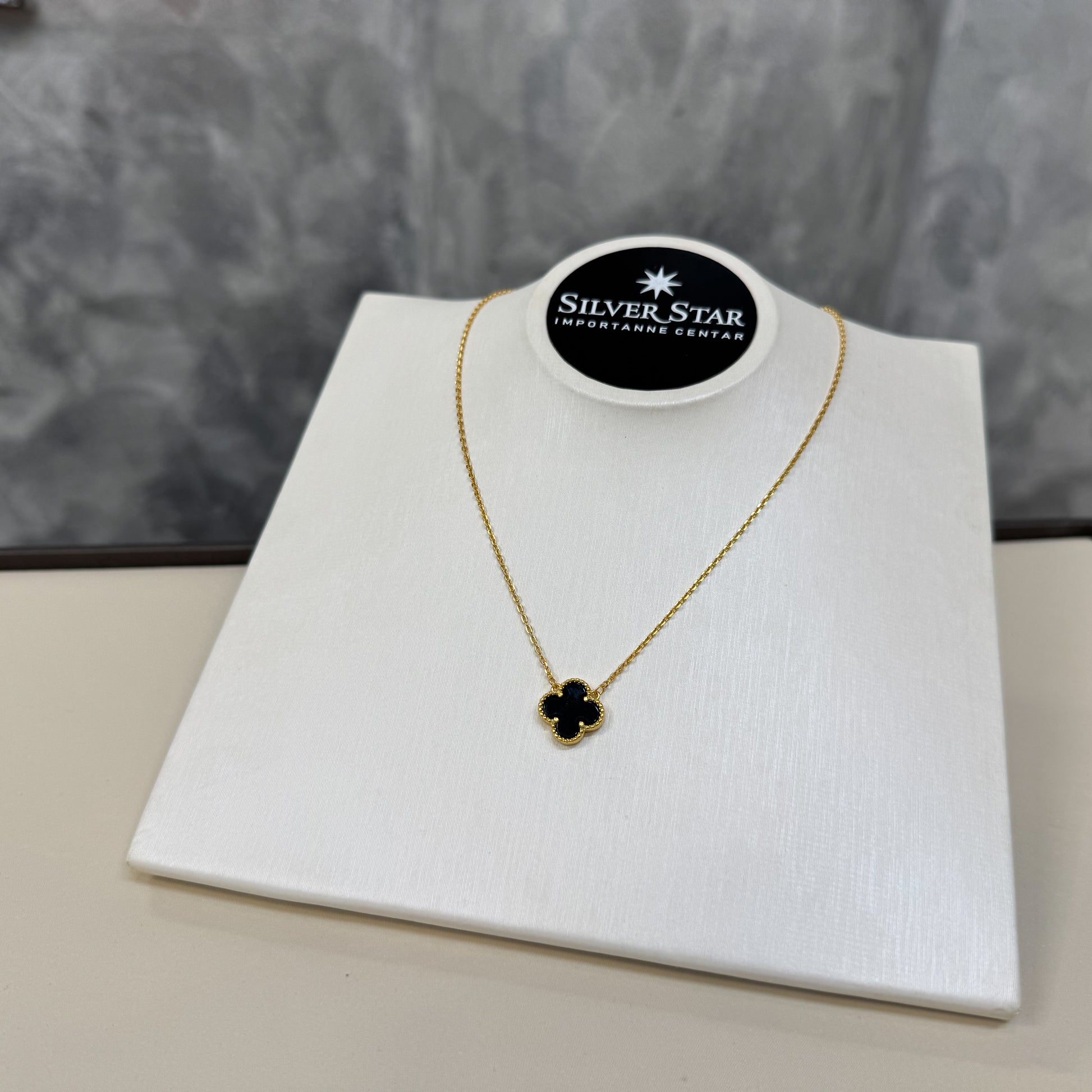 Srebrna ogrlica CLOVER sa pozlatom - Silver Star
