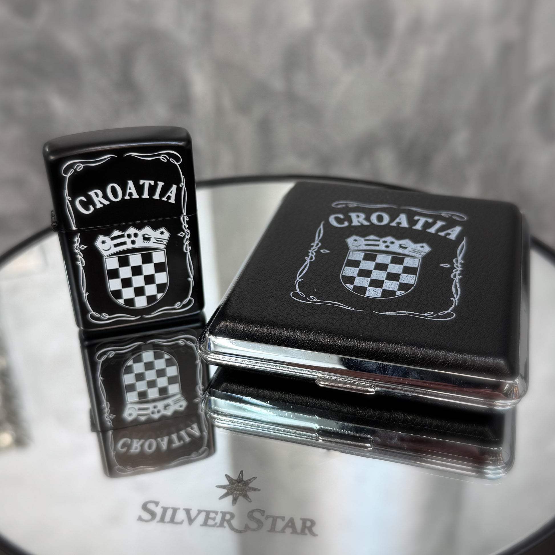 Pljoska Set CROATIA sa tabakerom, benzinskim upaljačem i čašicom - Silver Star
