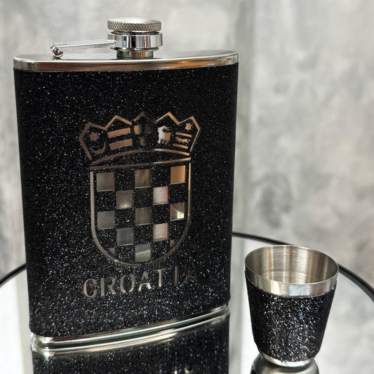 Pljoska set CROATIA sa ljevkom i čašicama - Silver Star