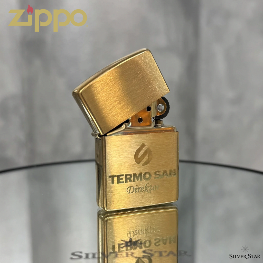 Zippo original upaljač zlatni